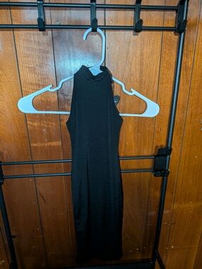 Girls' Sleeveless Black Halter Formal Dress